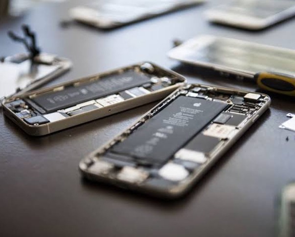 Top IPhone Repair in North Shore! Image